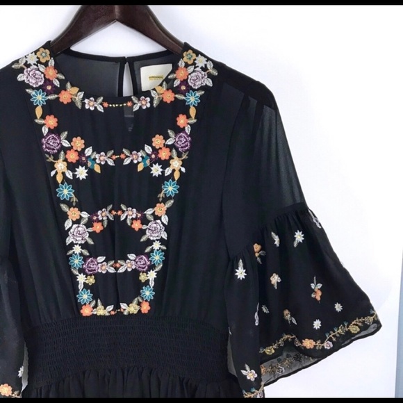 Maeve | Anfisa Embroidered Bell Sleeved Dress - Picture 4 of 5